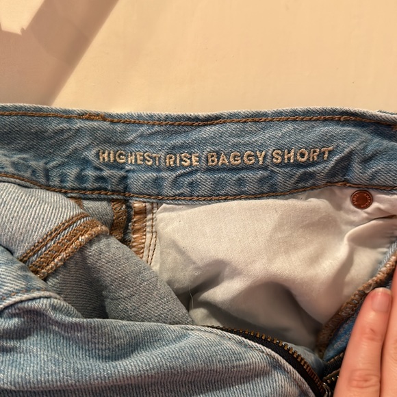 AE high waisted shorts size 6 - Picture 3 of 4